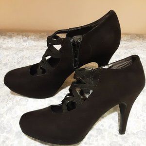 Mootsies Tootsies Womens Cake Black Faux Suede Criss Cross High Heel US Size 7.5